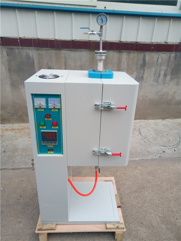 開(kāi)合立式管式爐